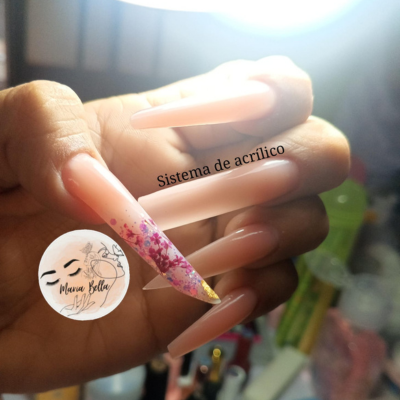 maria-perez-manicurista